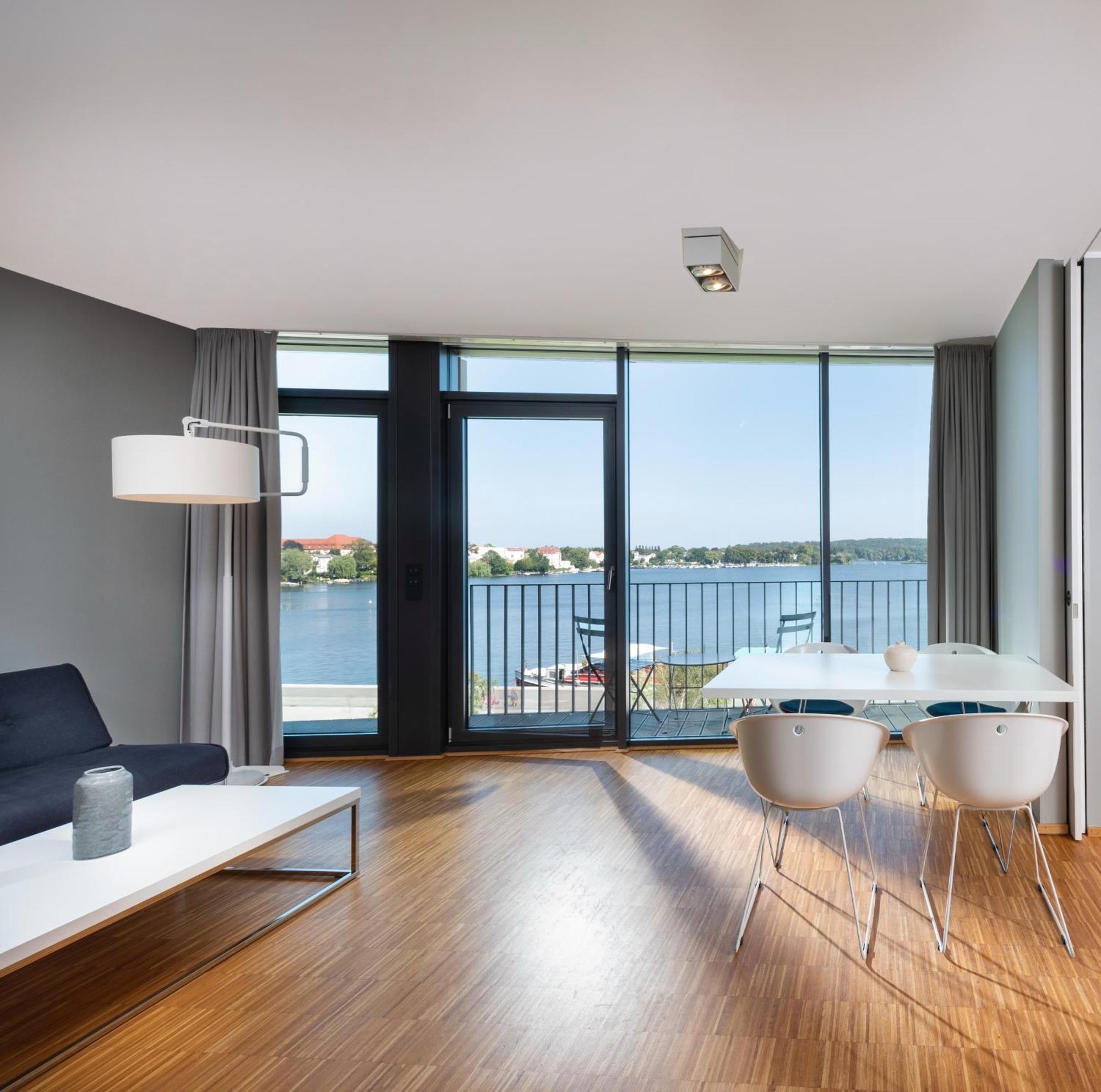 Waveboard Aparthotel Potsdam Exteriör bild